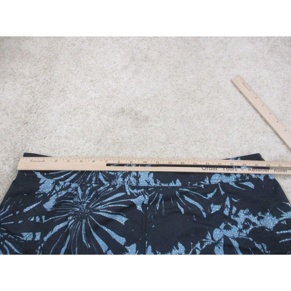 Patagonia Wavefarer Board Shorts Mens 40 Blue Floral Surf Surfer Swim Trunks 21